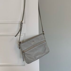 Kate Spade Small Gray/Silver Crossbody.